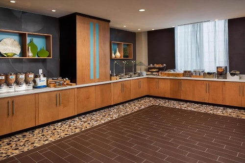 King Studio Near Discovery Green HOU 9 Luxury Bookings
