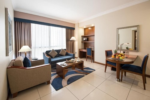 Classic One Bedroom Suite Near Al Nahyan Stadium 5 Luxury Bookings