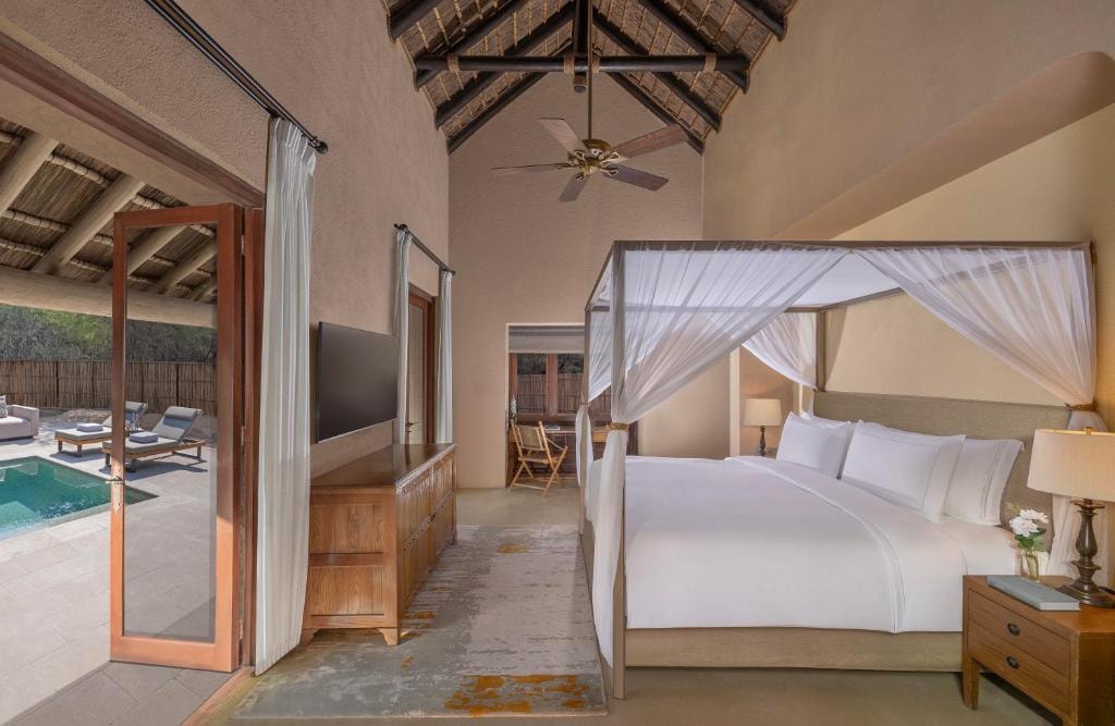 One Bedroom Pool Villa Near Bani Yas Wildlife Park Luxury Bookings