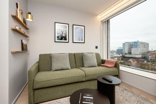 1 Bedroom Apartment Near Apex Table Tennis LON 2 Luxury Bookings