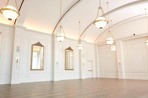 Deluxe Guest Room Near AT&T Headquarters DAL 14 Luxury Bookings