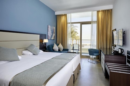 Double Room Near Deira Island Beach Luxury Bookings