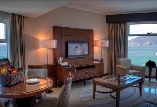 One Bedroom Panoramic Suite Near KhorFakkan Club 2 Luxury Bookings