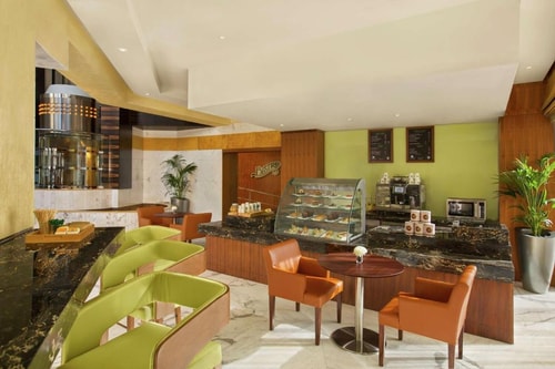 King Studio Near Mall Of Emirates 7 Luxury Bookings