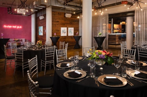Standard Room Near Johnny's Chicken & Waffles DAL 13 Luxury Bookings