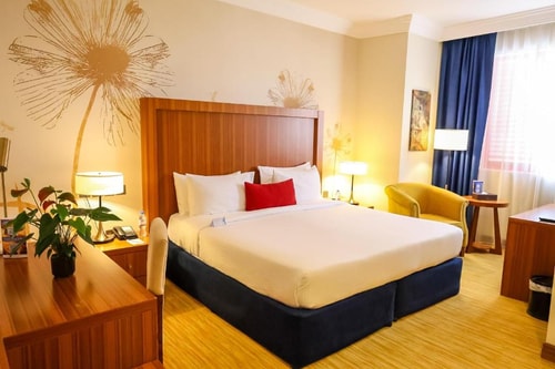 Premium King Room Near Plant Exhibition Garden 0 Luxury Bookings