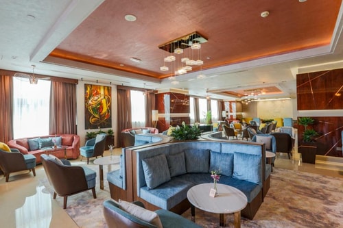 Two Bedroom Suite Near Adcb Metro Station. 8 Luxury Bookings
