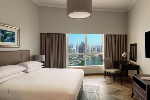 3 Bedroom Suite Marina View Near Dubai Marine Club Luxury Bookings