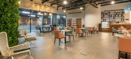 Premium One Bedroom Apartment Near K1 Dubai Land 17 Luxury Bookings