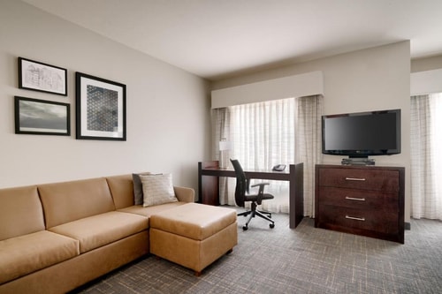 King Studio With Sofa Bed Near Cullen Park HOU 3 Luxury Bookings