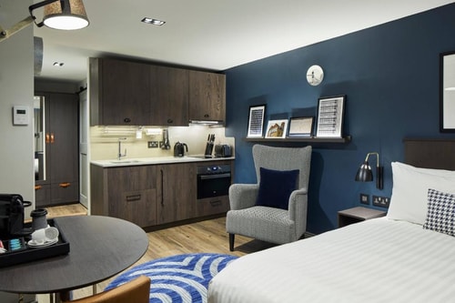 Studio Near Tanner Street Park LON 1 Luxury Bookings