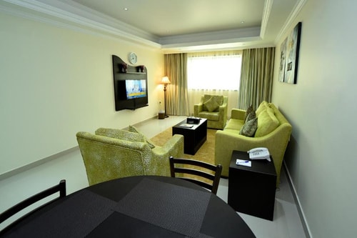 Two Bedroom Suite Near Thumbay Hospital Ajman 6 Luxury Bookings