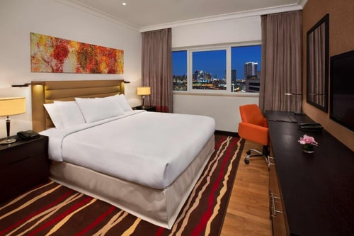 King Studio Near Mall Of Emirates 1 Luxury Bookings