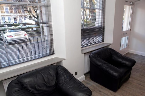 Double Room Near Norfolk Square Garden LON 11 Luxury Bookings