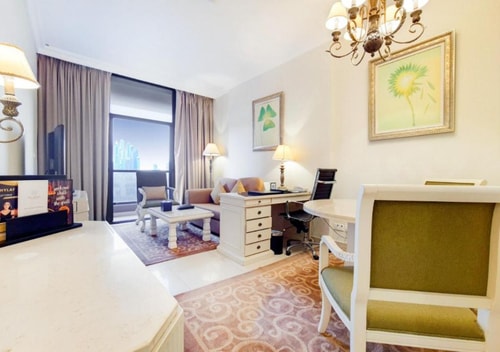 One Bedroom Apartment Next to Internet City Metro 1 Luxury Bookings