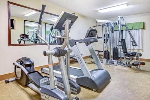 King Room Near Barnsco Texas Dallas DAL 11 Luxury Bookings