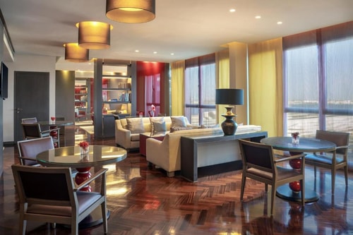 One Bedroom Suite Near Khalifa Park 3 Luxury Bookings