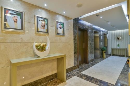 2 Bedroom Apartment Near Masjid Al Khabeesi Dubai 8 Luxury Bookings