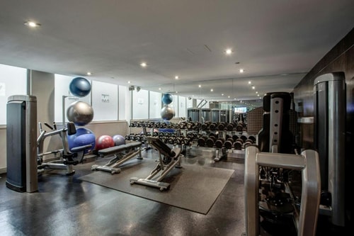 King Room City View Near Lake Shore Fieldhouse CHI 13 Luxury Bookings