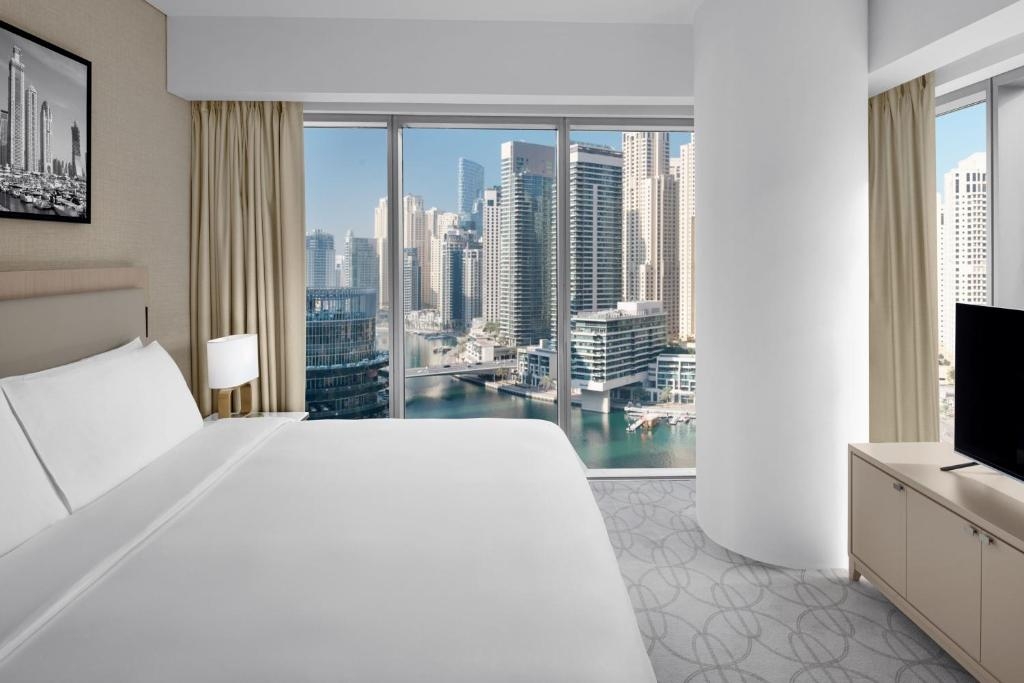 Premier Suite Marina View Near Dubai Marina Mall Luxury Bookings