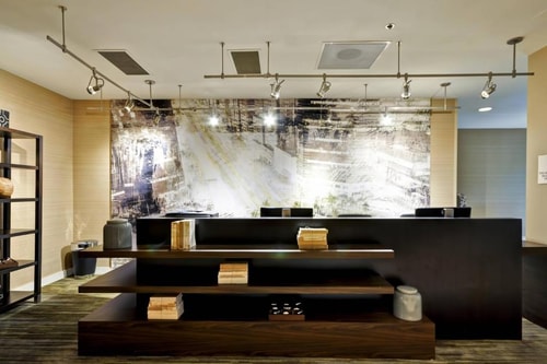 King Room Near Denny's Restaurant DAL 11 Luxury Bookings