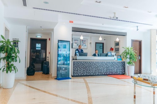 Superior King Room Near Abu Dhabi Mall 6 Luxury Bookings