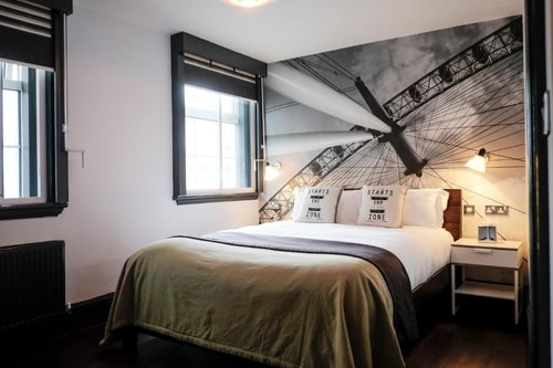 Double Or Twin Room Near Capital Tower LON Luxury Bookings