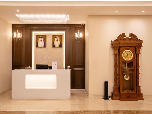 Deluxe King Or Twin Room Near To Mashreq Metro 8 Luxury Bookings