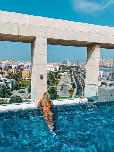 King Heritage Room Near Al Seef heritage Souq 14 Luxury Bookings