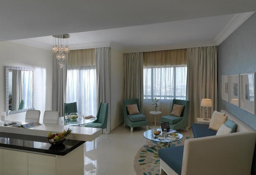 One Bedroom Suite Near Dubai Ice Rink 2 Luxury Bookings