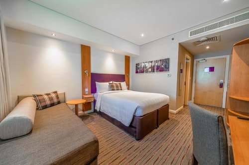 Double Room Near Dubai Investment Park Metro 2 2 Luxury Bookings