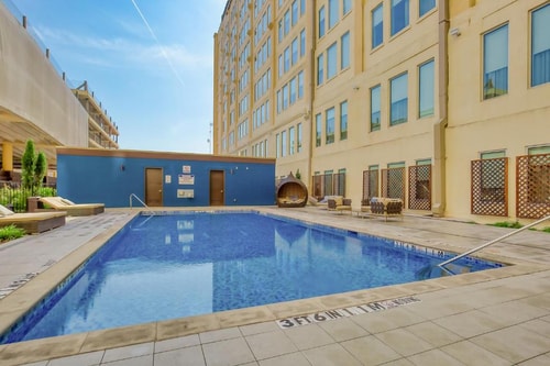 One Bedroom Near Akard Plaza DAL 8 Luxury Bookings