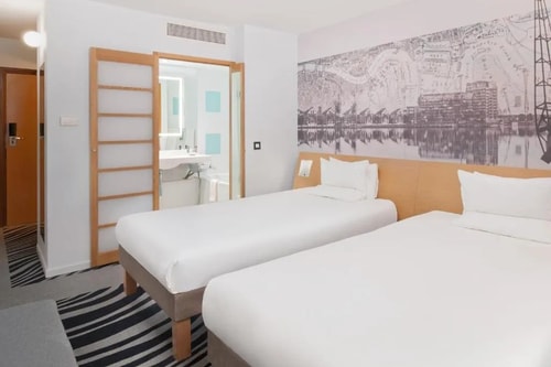 Standard Double Room Near Cundy Park LON Luxury Bookings