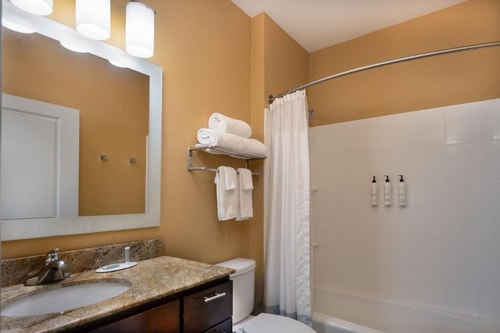 King Studio Near Quillian Memorial Center HOU 3 Luxury Bookings