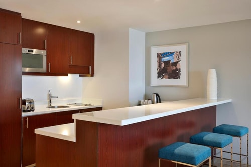 Junior King Suite With Balcony Near Marina Beach 4 Luxury Bookings