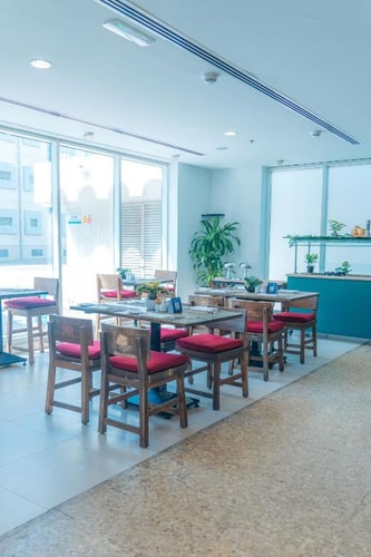 Superior King Room Near Abu Dhabi Mall 12 Luxury Bookings