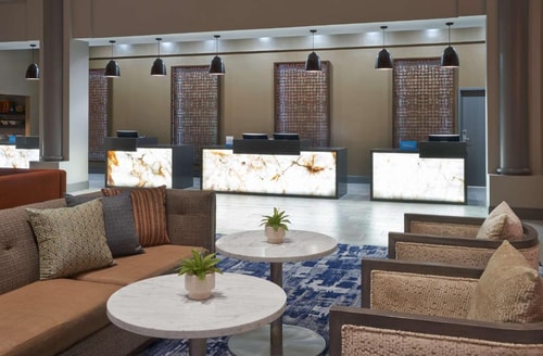 King Room Near Tom Wussow Park Houston HOU 3 Luxury Bookings