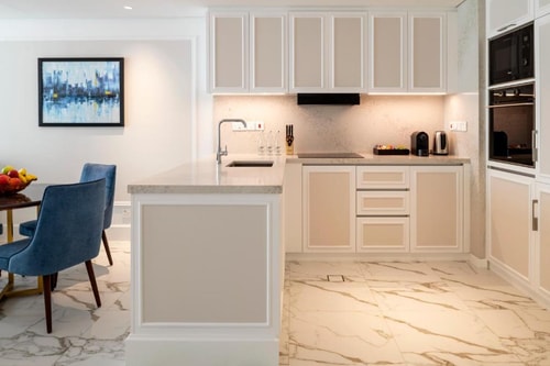 Deluxe One Bedroom Apartment Near Expo City Dubai 4 Luxury Bookings