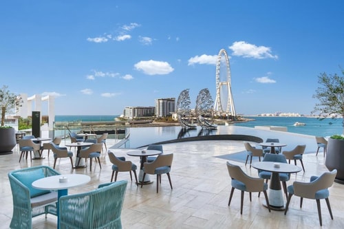 Deluxe Marina City View Room Near The Qix Club 11 Luxury Bookings