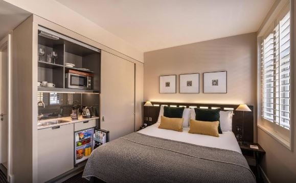 Standard Double Room Near Soho Square Gardens LON Luxury Bookings