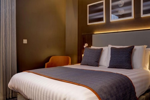 Standard Double Room Near Vauxhall Park LON Luxury Bookings