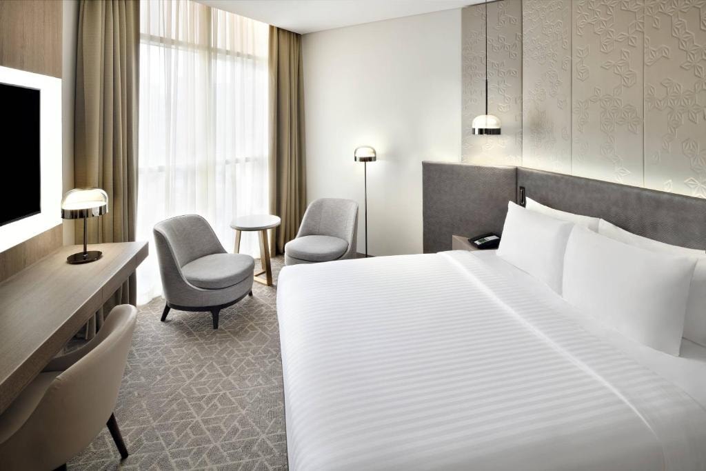 Standard King Or Twin Room Near Mall Of Emirates Luxury Bookings