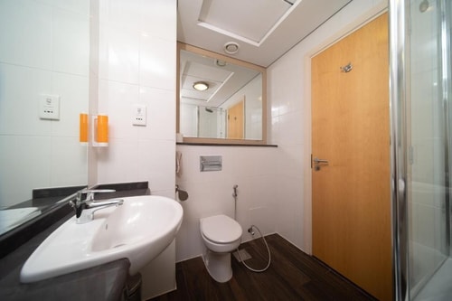 Double Room Near Dubai Investment Park Metro 2 5 Luxury Bookings