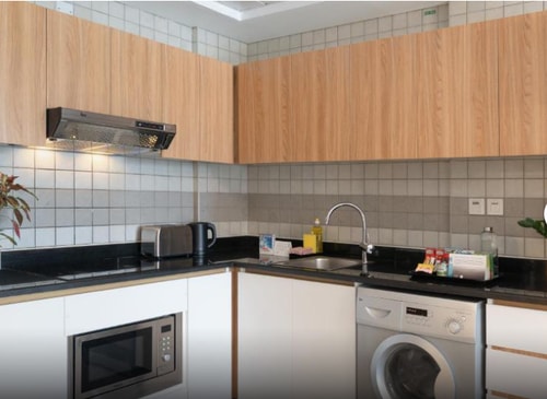 One Bedroom Deluxe Apartment Near Internet Metro 5 Luxury Bookings