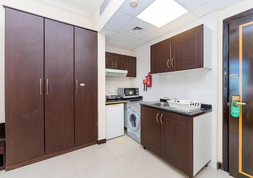 Deluxe King Or Twin Studio Near Naif Park Dubai 4 Luxury Bookings