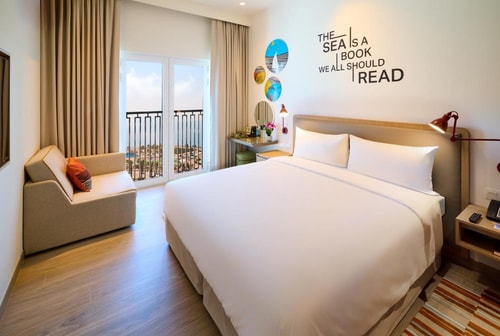 King Or Twin Room Near Al Marjan Island Playground Luxury Bookings