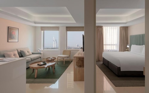 One Bedroom Business Suite Near Dubai Jewel Tower Luxury Bookings