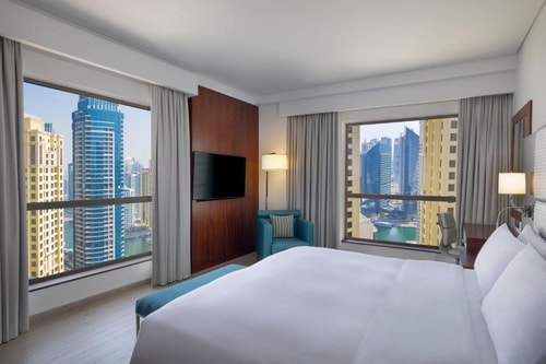 3 Bedroom Family Suite Balcony Near Marina Beach 3 Luxury Bookings