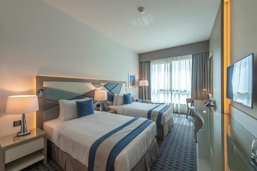 Classic King Room Near Al Nasr Leisureland 5 Luxury Bookings