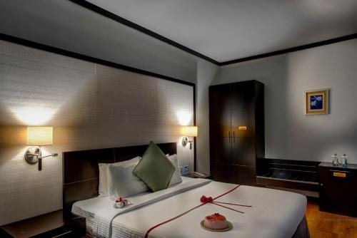 Executive Suite Near Mall Of Emirates Ab 1 Luxury Bookings